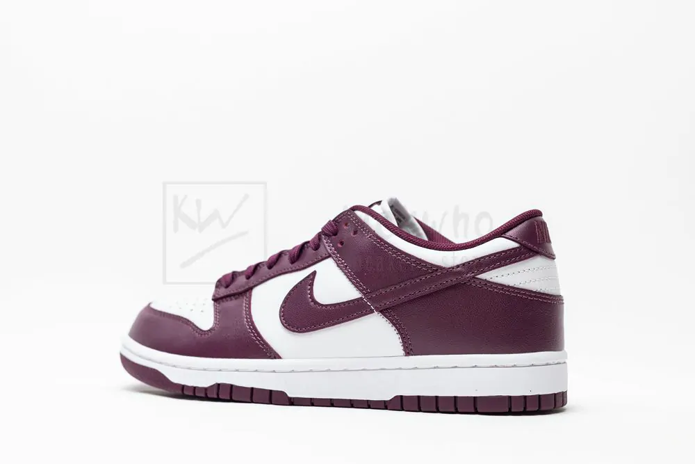 wmns dunk low