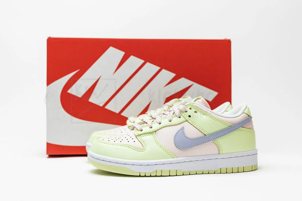 wmns dunk low