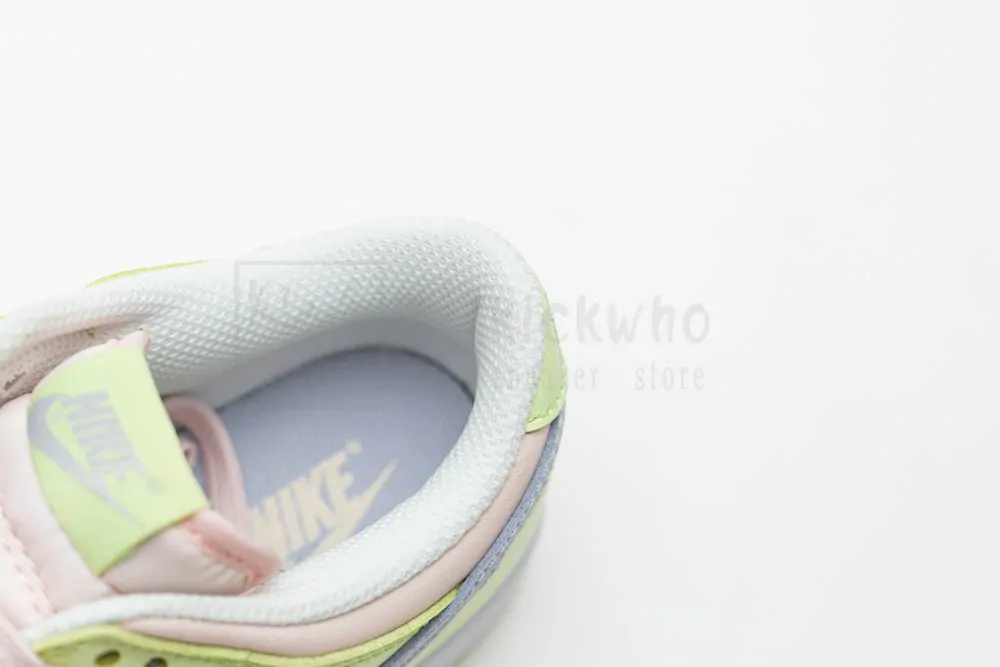wmns dunk low