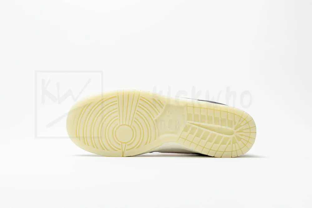 dunk low premium