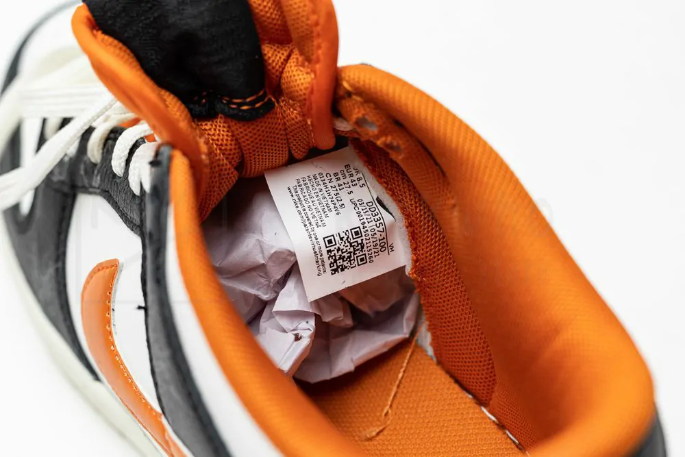 dunk low premium