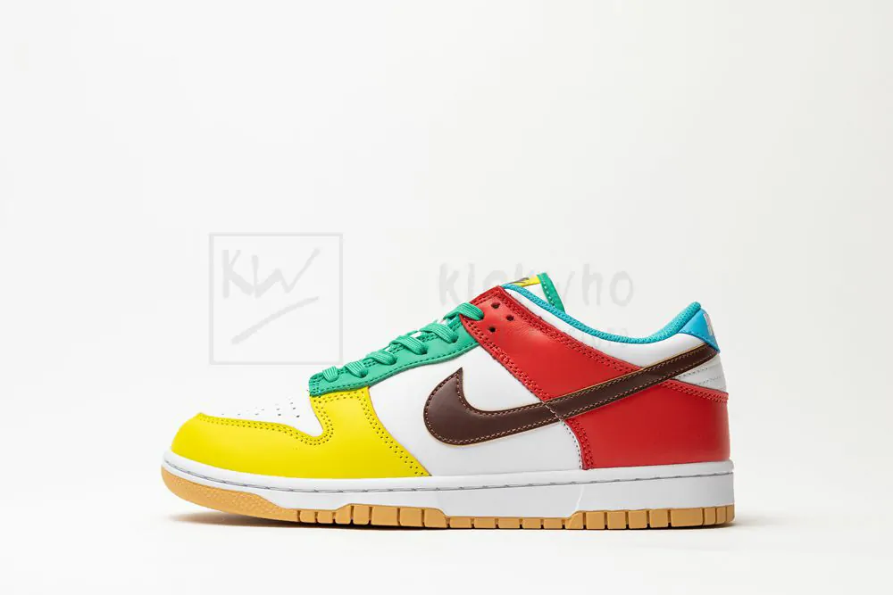 dunk low se