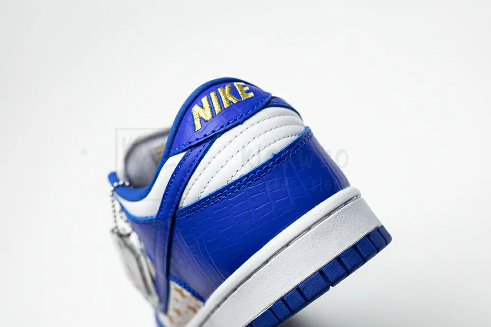 S*p x dunk low og sb qs