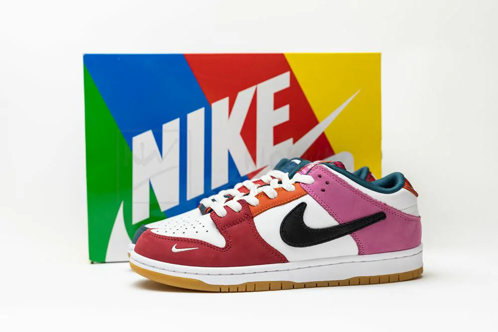 parra x dunk low sb