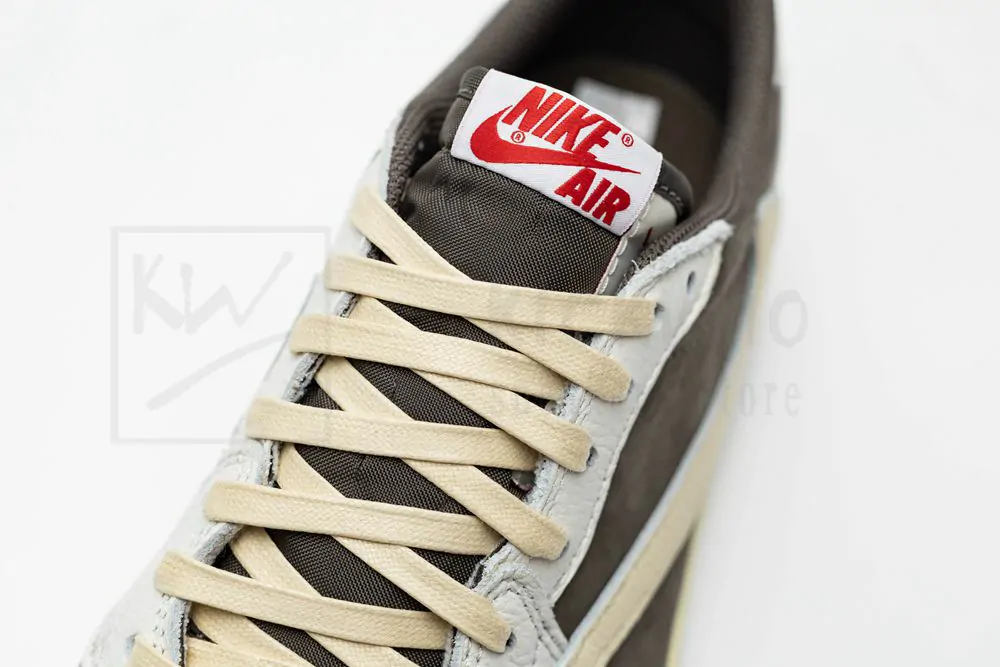travis scott x air jordan 1 low og