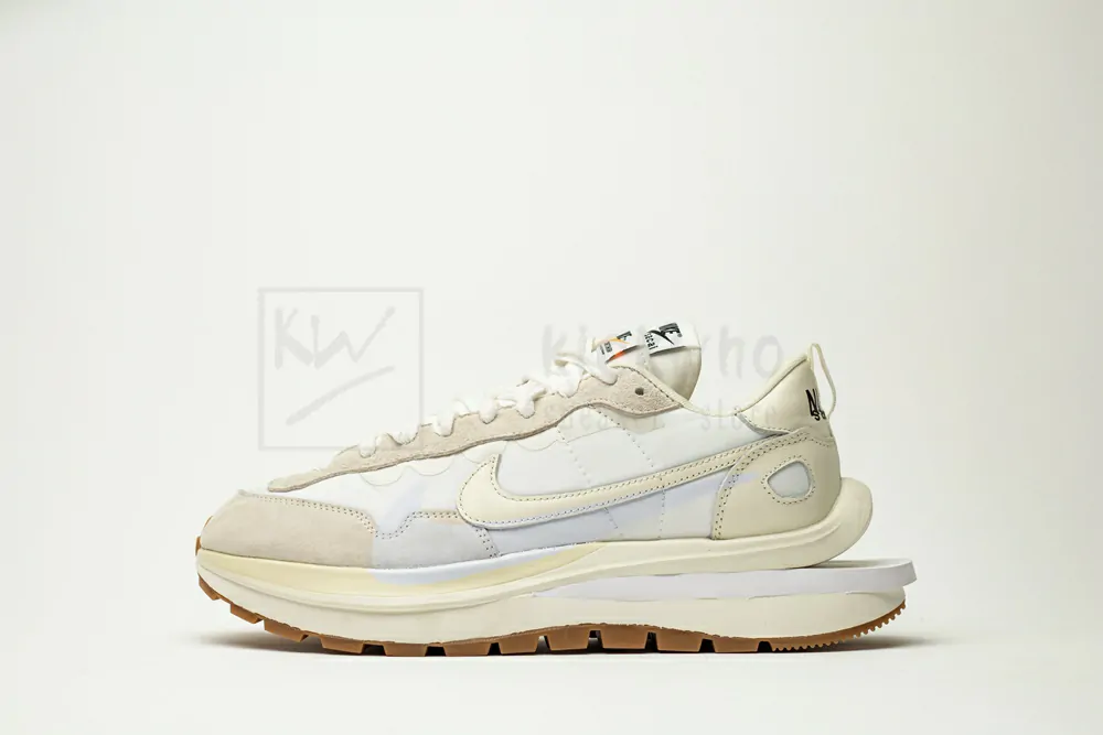 sacai x vaporwaffle