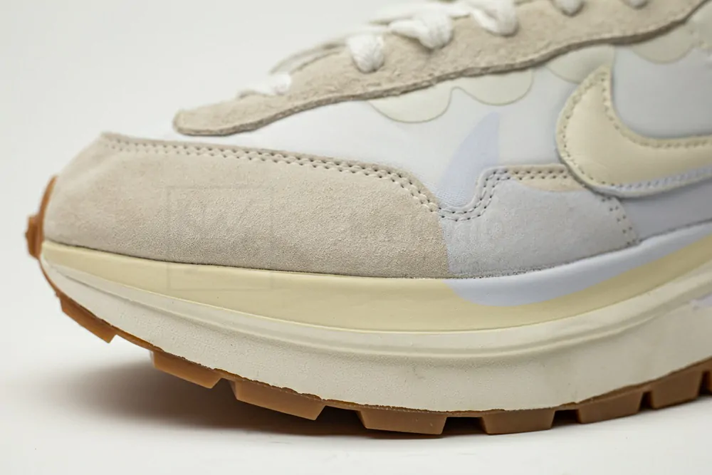 sacai x vaporwaffle