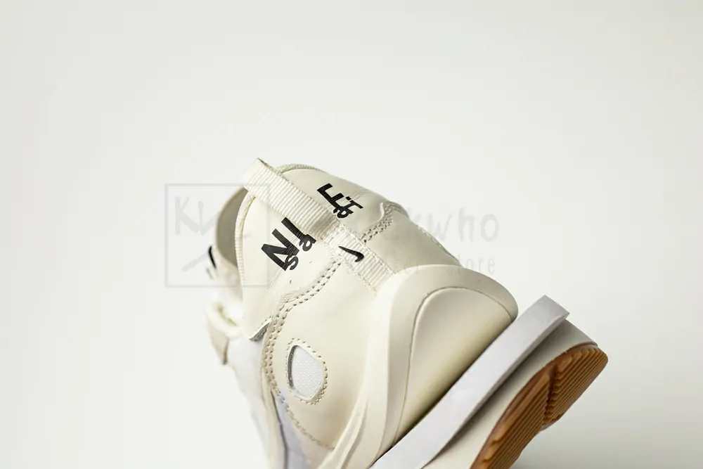 sacai x vaporwaffle