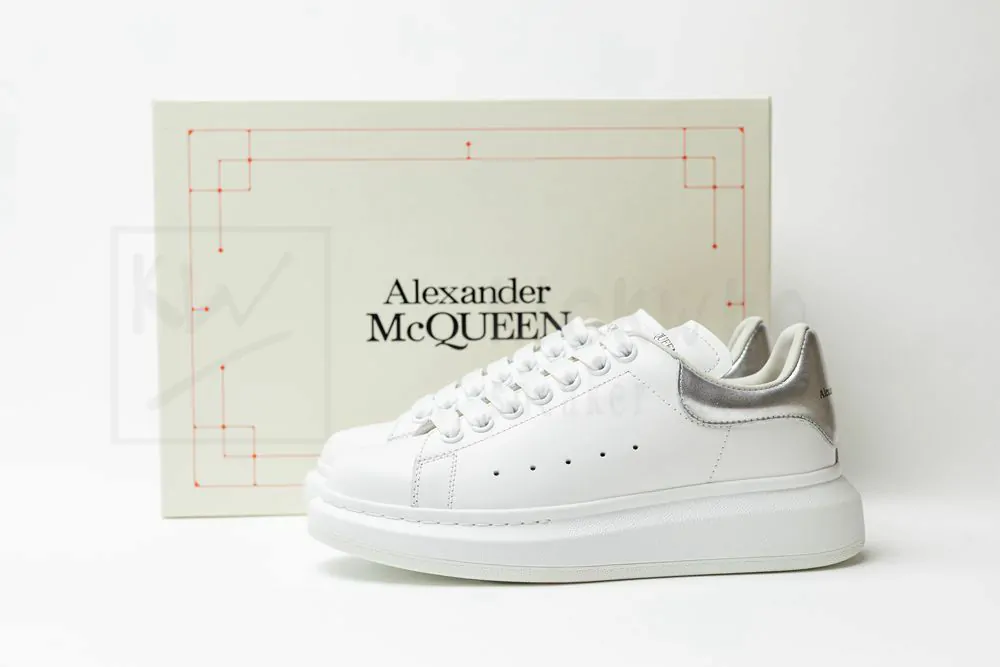 alexander mcqueen wmns oversized sneaker