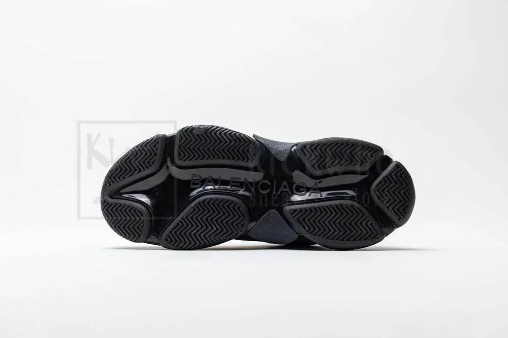 Ba*len*cia*ga triple s trainer