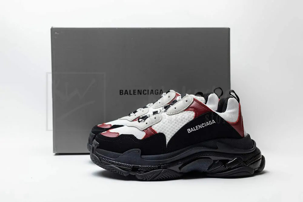 Ba*len*cia*ga triple s trainer