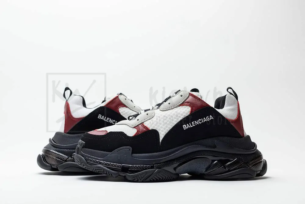 Ba*len*cia*ga triple s trainer