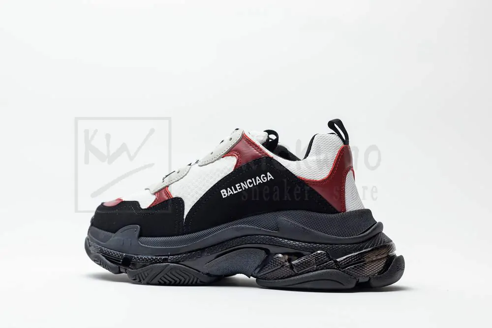 Ba*len*cia*ga triple s trainer