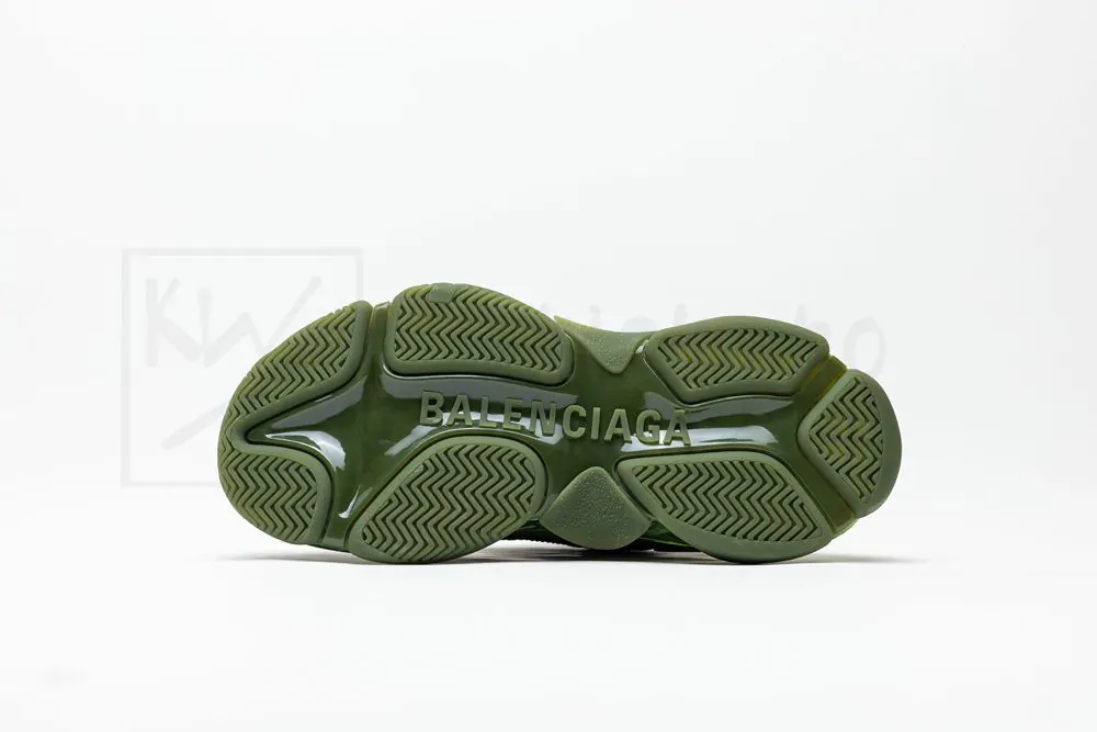 Ba*len*cia*ga triple s sneaker