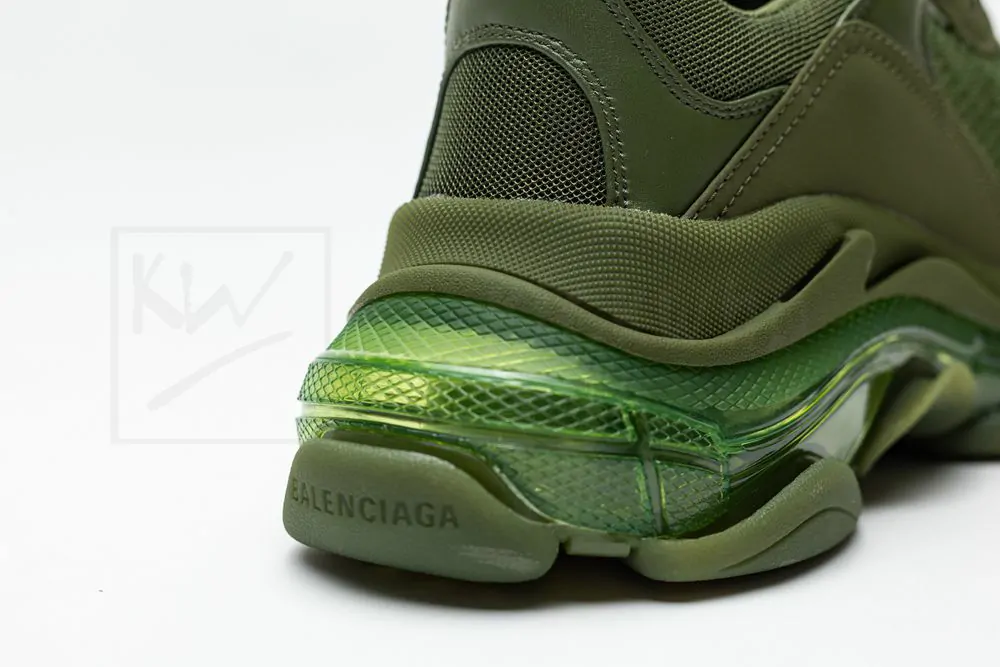 Ba*len*cia*ga triple s sneaker