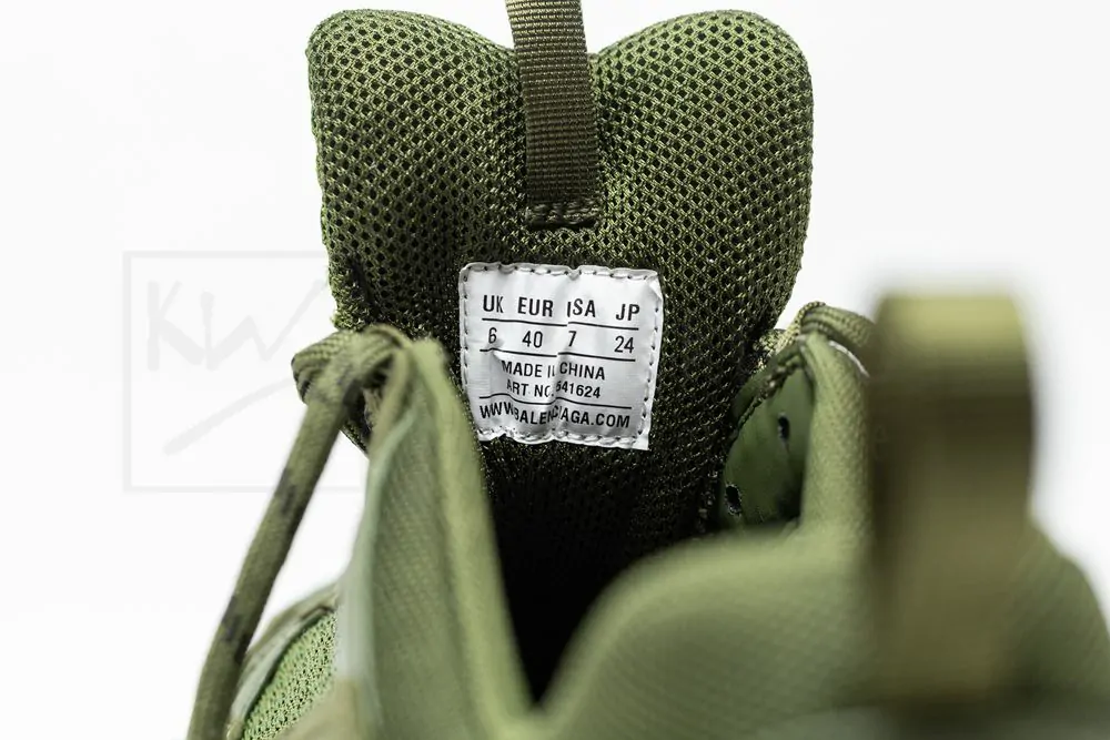 Ba*len*cia*ga triple s sneaker