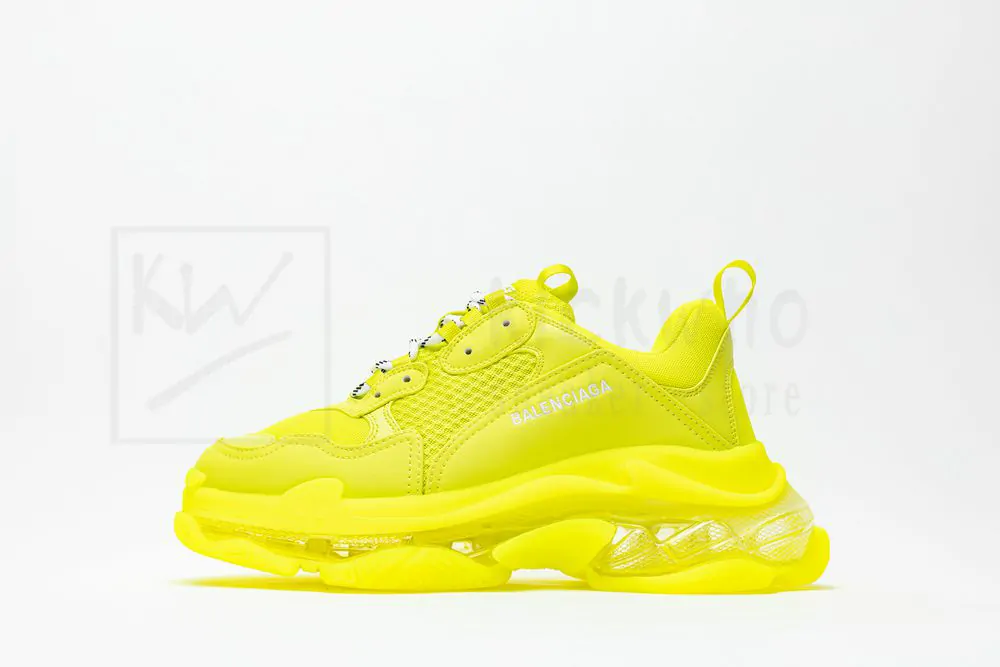 Ba*len*cia*ga triple s sneaker