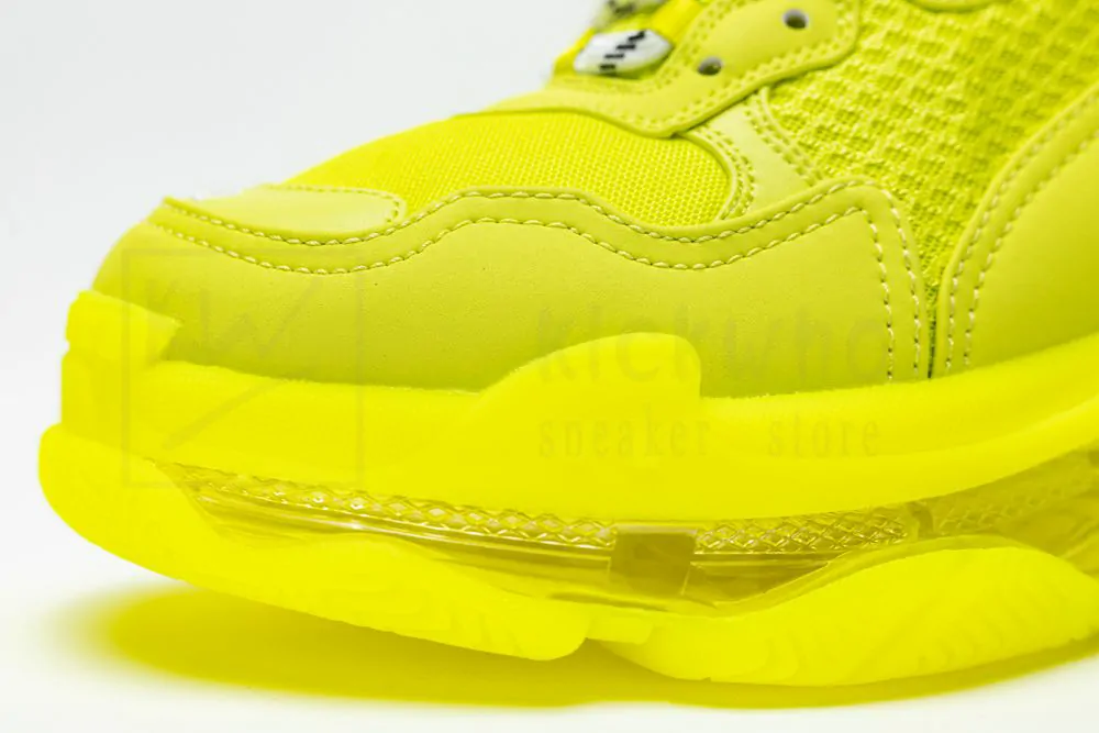 Ba*len*cia*ga triple s sneaker