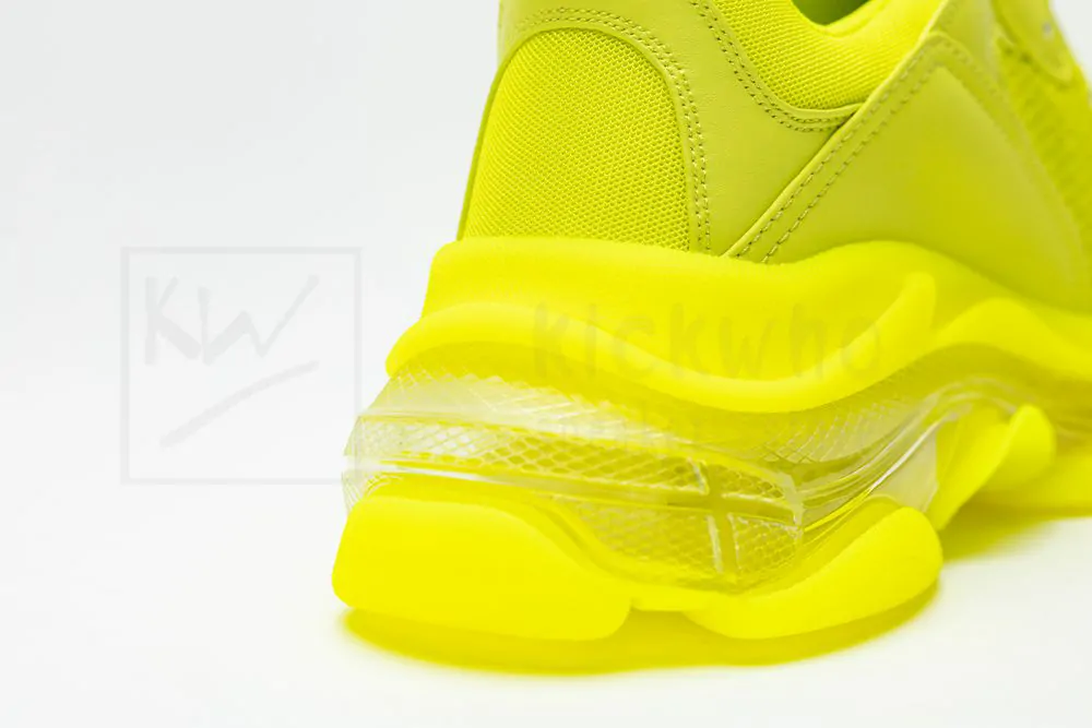 Ba*len*cia*ga triple s sneaker