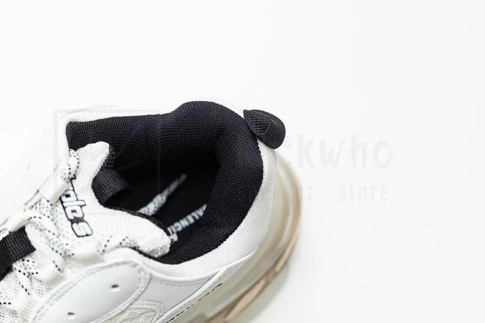 Ba*len*cia*ga triple s sneaker