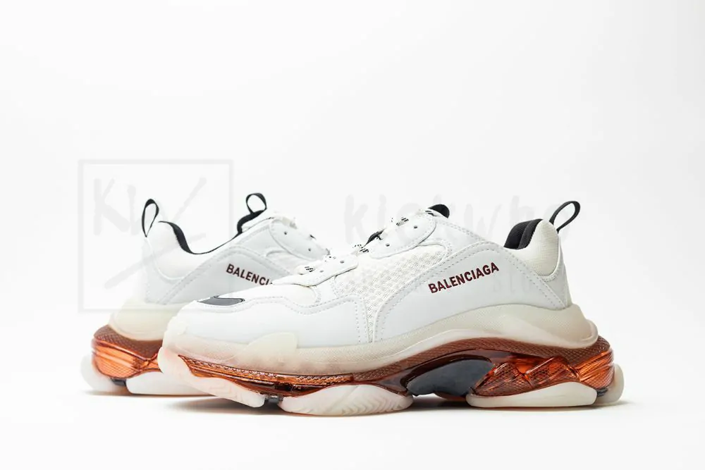 Ba*len*cia*ga triple s sneaker
