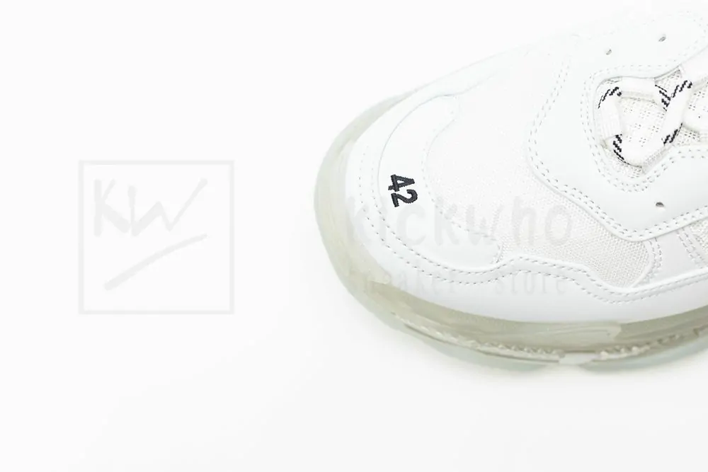 Ba*len*cia*ga triple s sneaker