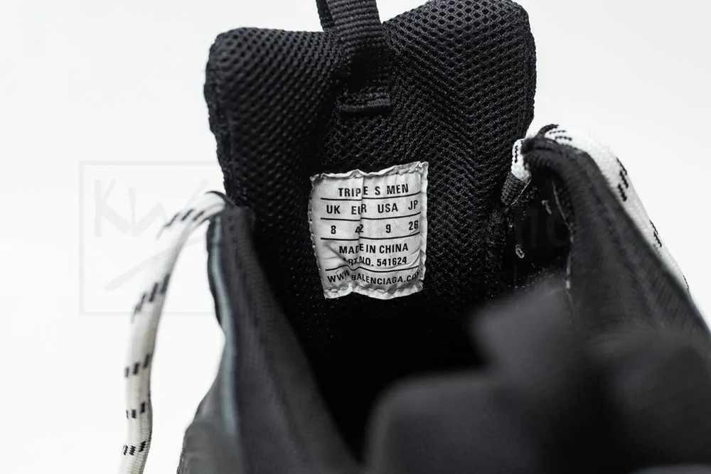 Ba*len*cia*ga wmns triple s sneaker