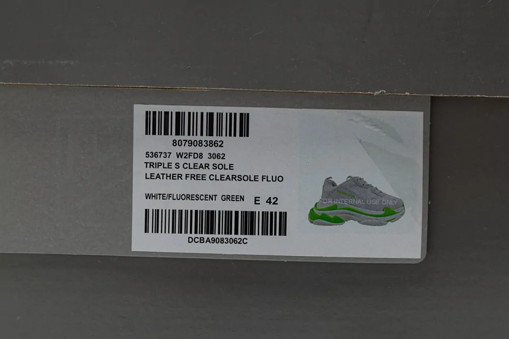 Ba*len*cia*ga wmns triple s sneaker