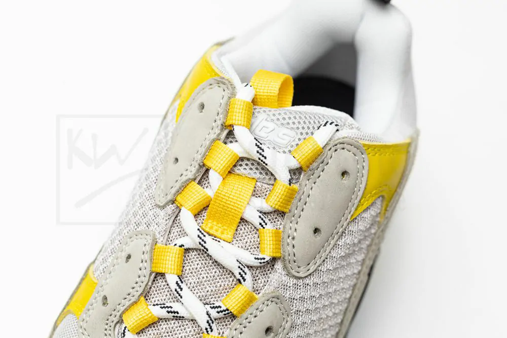 Ba*len*cia*ga wmns triple s trainer