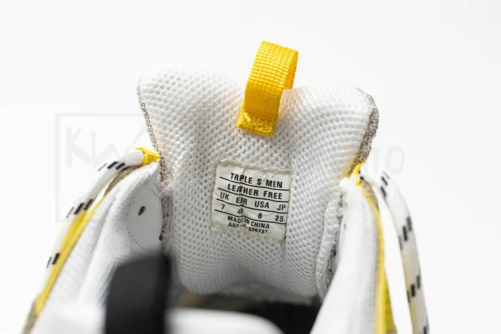 Ba*len*cia*ga wmns triple s trainer