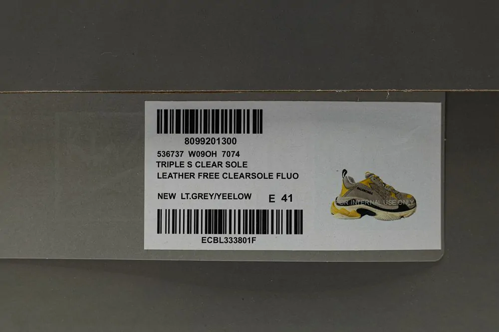 Ba*len*cia*ga wmns triple s trainer