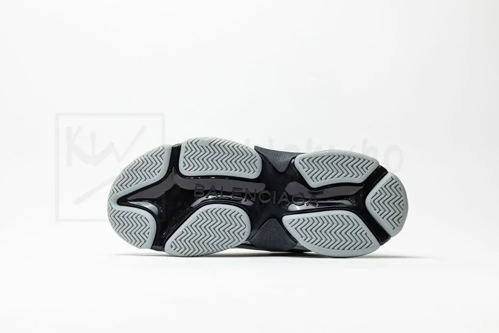 Ba*len*cia*ga wmns triple s sneaker 