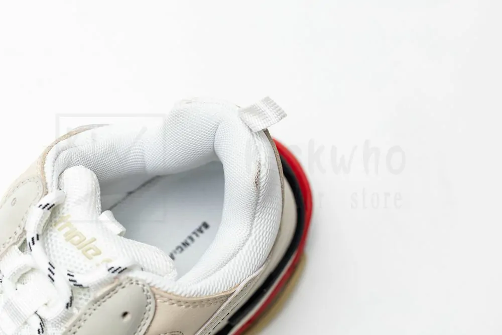Ba*len*cia*ga wmns triple s