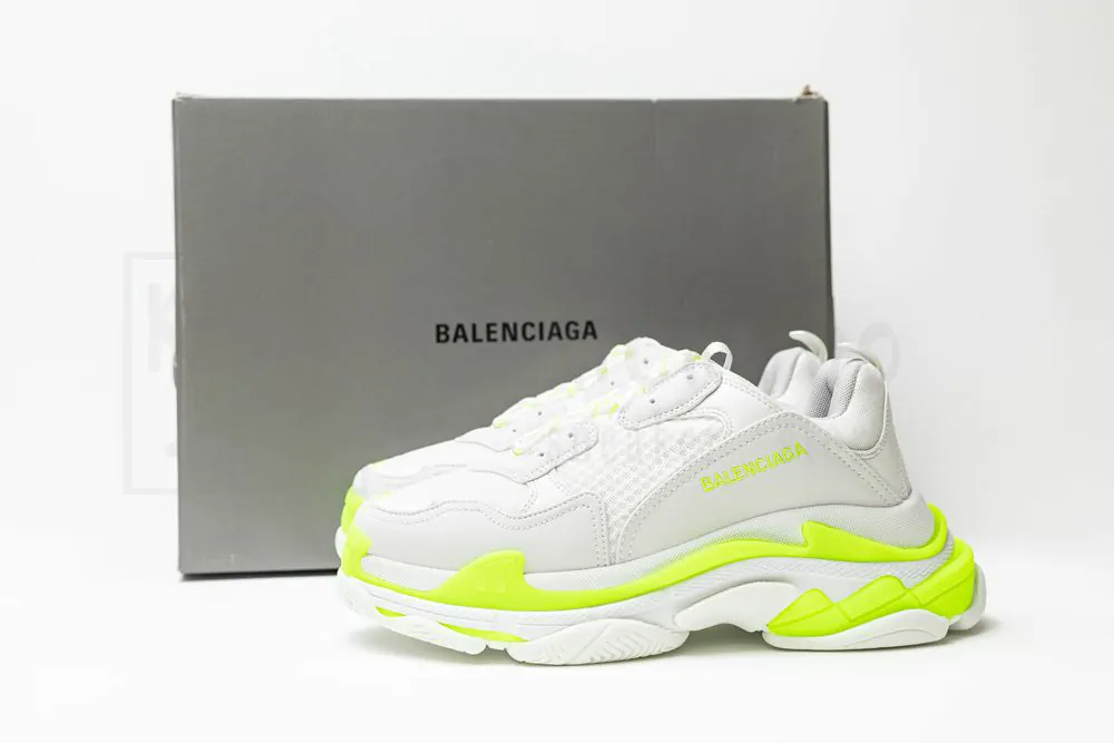 Ba*len*cia*ga triple s sneaker