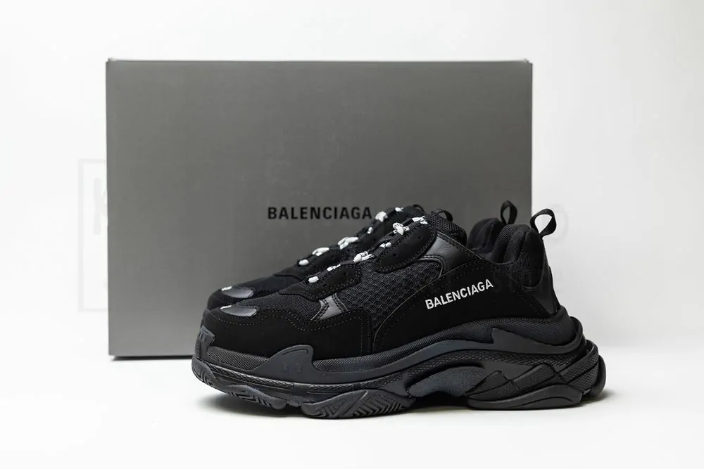 Ba*len*cia*ga triple s sneaker