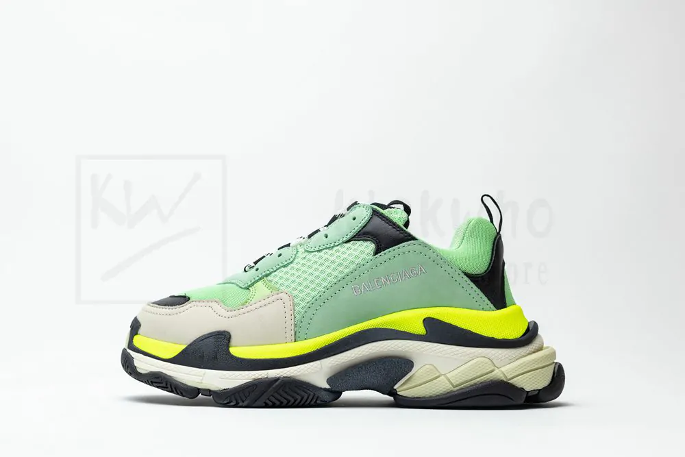 Ba*len*cia*ga triple s sneaker