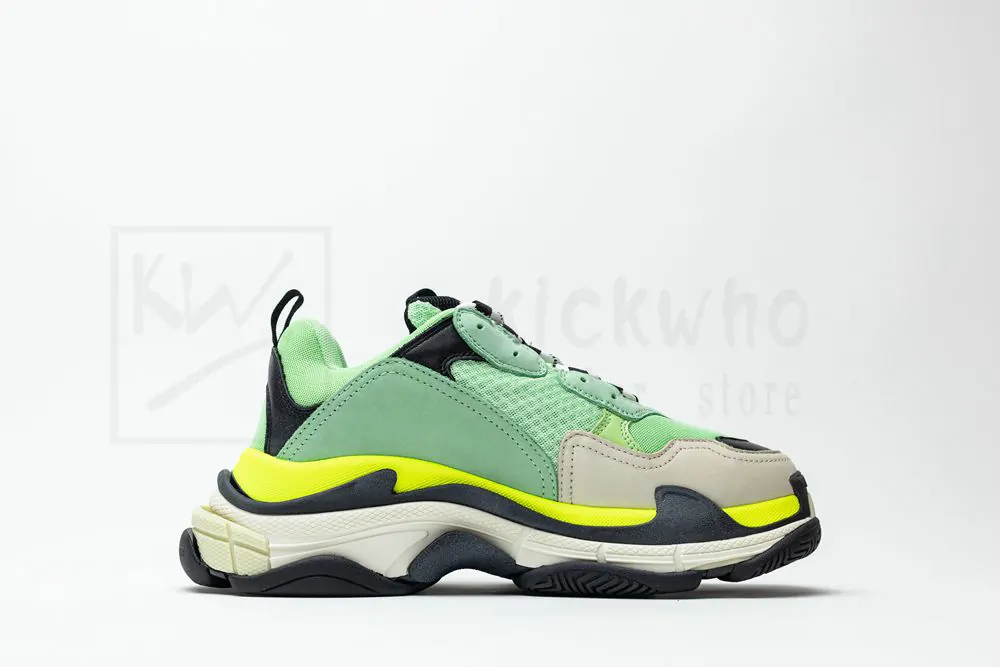 Ba*len*cia*ga triple s sneaker