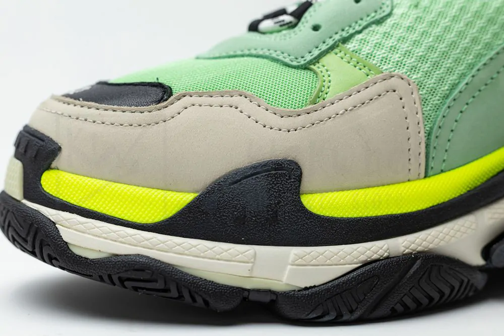 Ba*len*cia*ga triple s sneaker