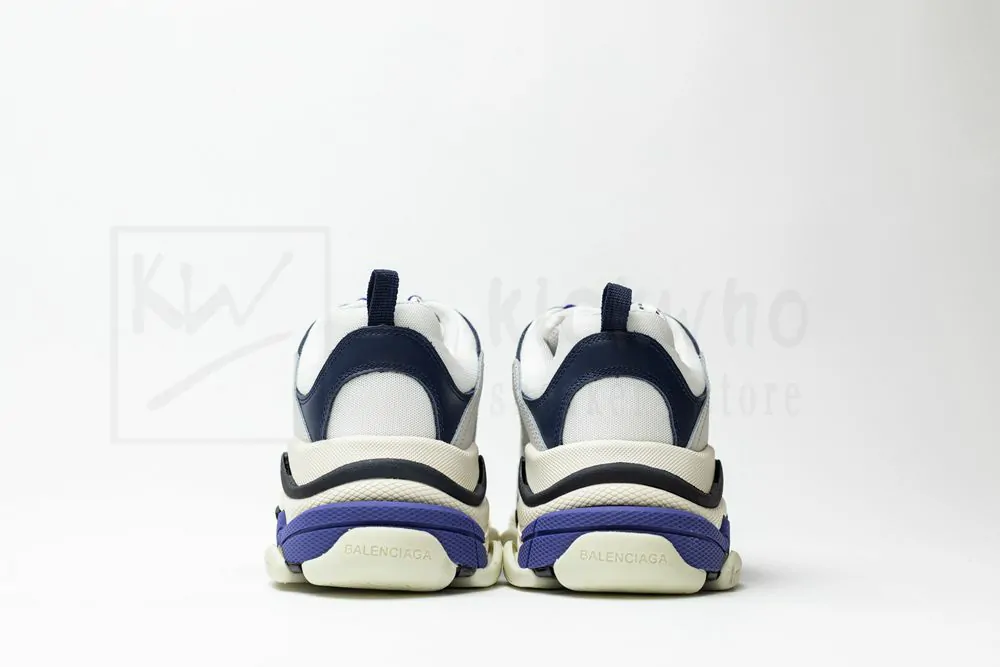 Ba*len*cia*ga wmns triple s trainer 