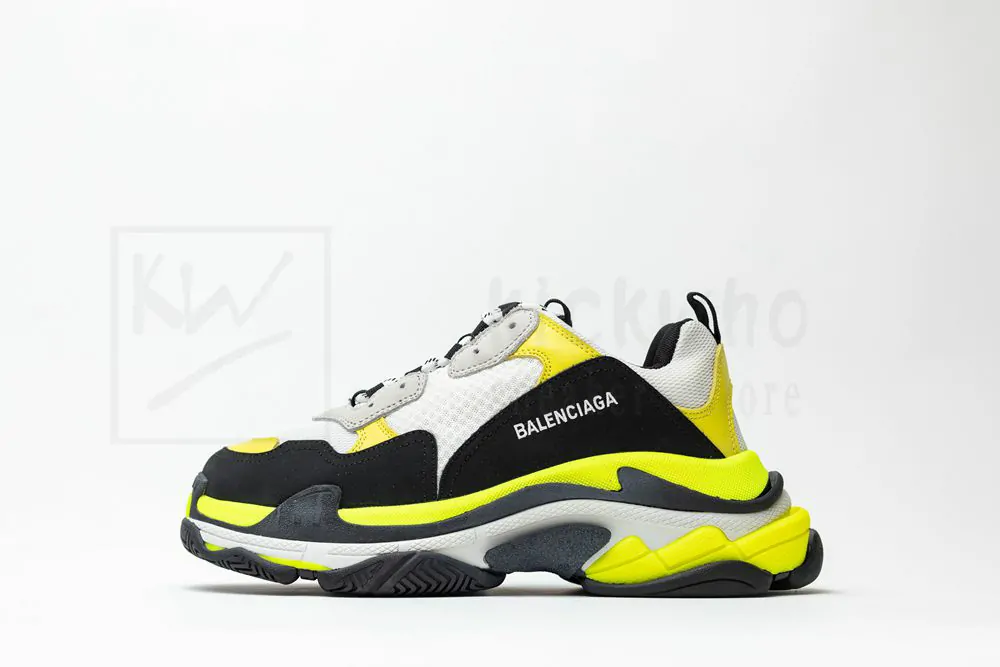 Ba*len*cia*ga triple s sneaker
