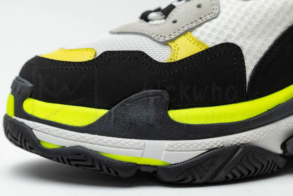 Ba*len*cia*ga triple s sneaker