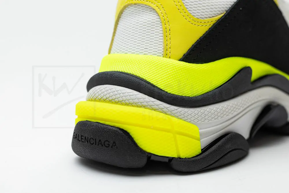 Ba*len*cia*ga triple s sneaker