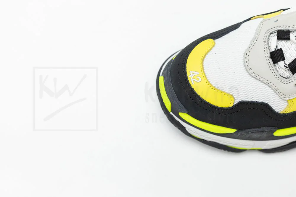 Ba*len*cia*ga triple s sneaker