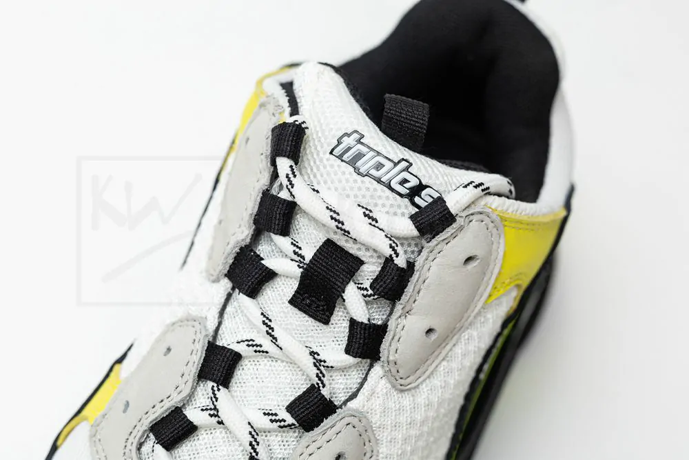 Ba*len*cia*ga triple s sneaker
