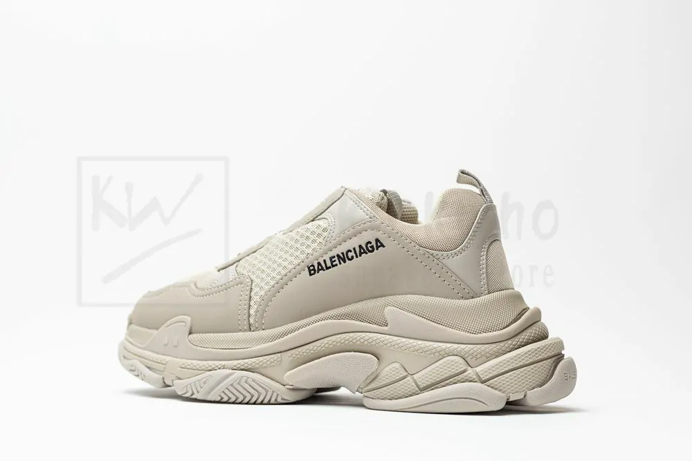 Ba*len*cia*ga wmns triple s sneaker 