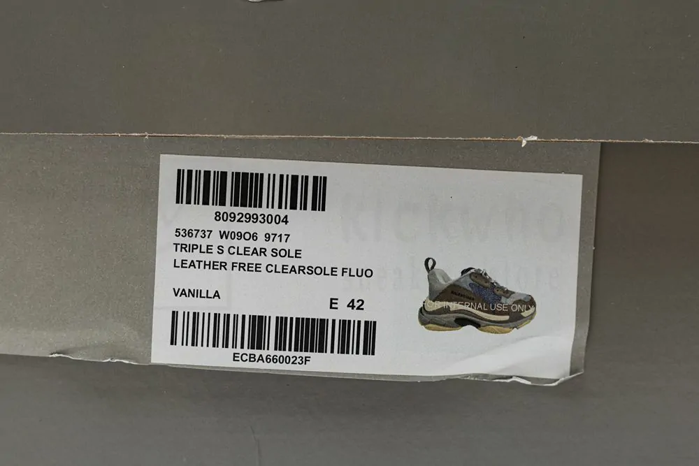 Ba*len*cia*ga triple s sneaker