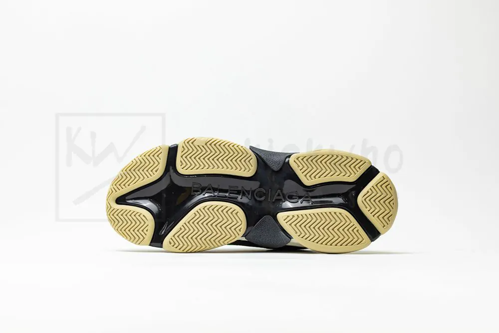 Ba*len*cia*ga triple s sneaker