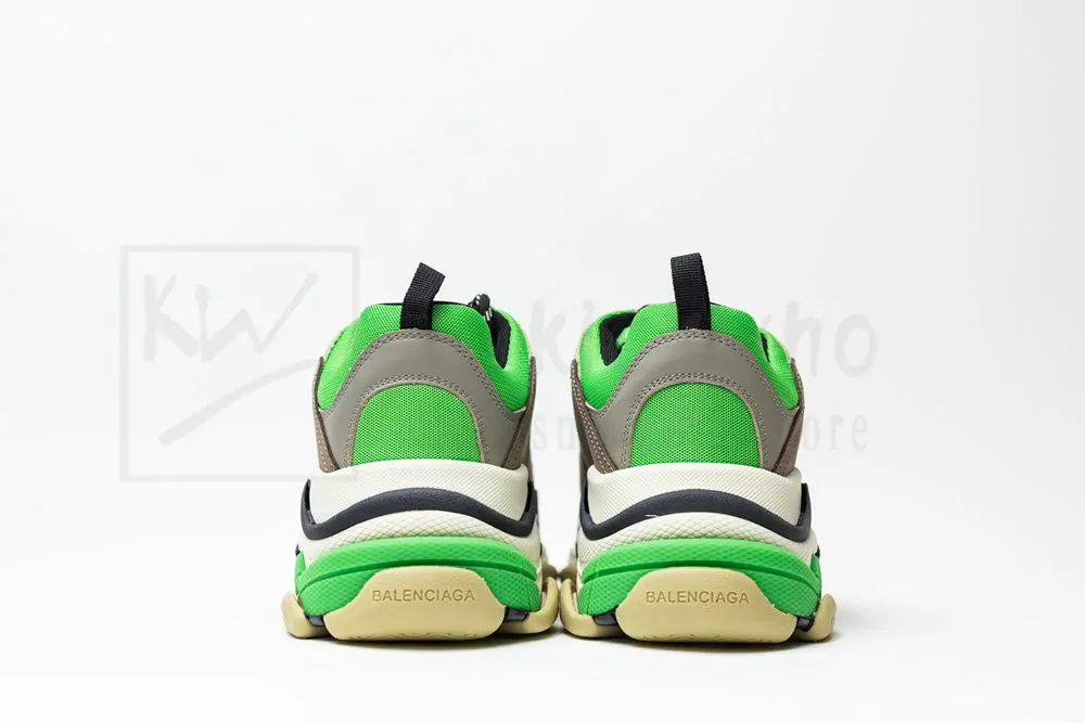 Ba*len*cia*ga triple s sneaker