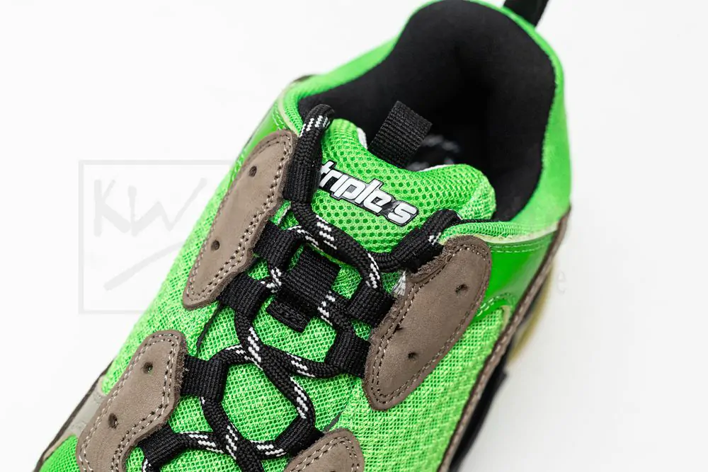 Ba*len*cia*ga triple s sneaker