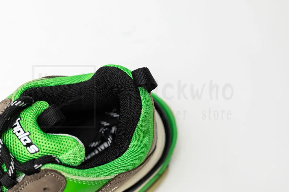 Ba*len*cia*ga triple s sneaker